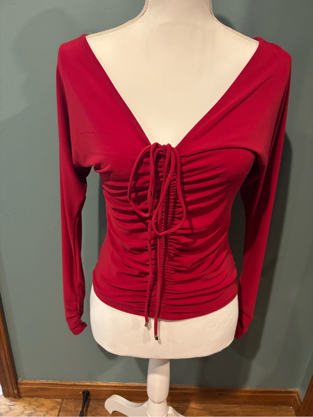 White House Black Market Red Ruched Tie-Front Long Sleeve Top XS